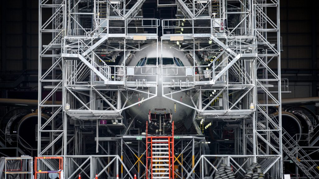 telineiden lattia on koivuvaneria